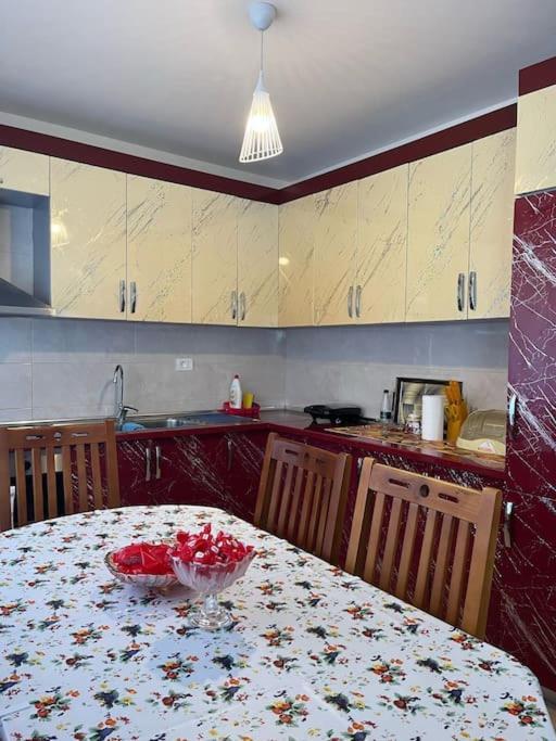 Apartment Spacious Apartment-balcony-close Bus Station-self Checkin 24hr-30 Min Airport *